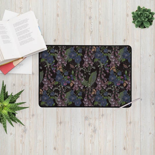 Desk mat - Poison Garden