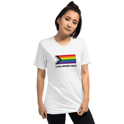 Love Never Fails T-shirt - FireflyBazaarTX
